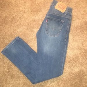 510  Levi’s